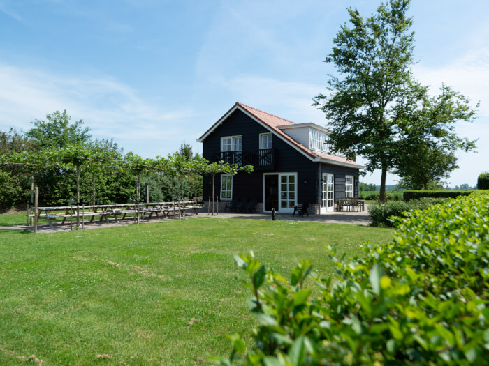 Ferienwohnung in Noordwelle (Zeeland) für 20 Personen.