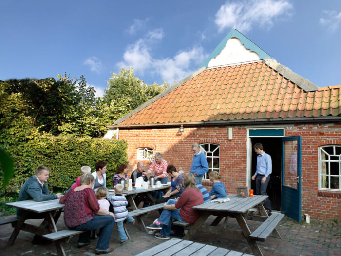Ferienwohnung in Vierhuizen (Groningen) für 34 Personen.