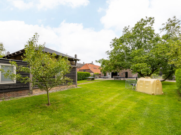 Ferienwohnung in Deest (Gelderland) für 24 Personen.