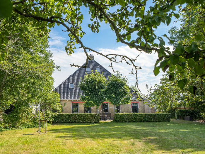 Ferienwohnung in Uitwellingerga (Friesland) für 12 Personen.