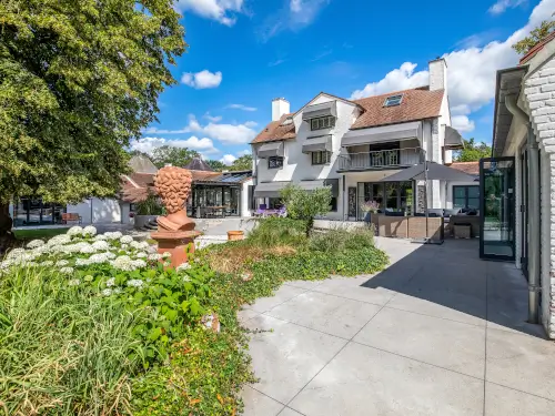 Luxus-Ferienhaus mit indoor Schwimmbad