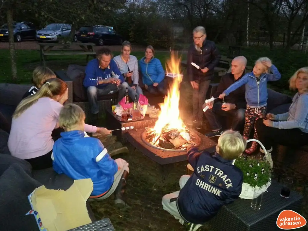 Ferienwohnung in Wapse (Drenthe) für 30 Personen.