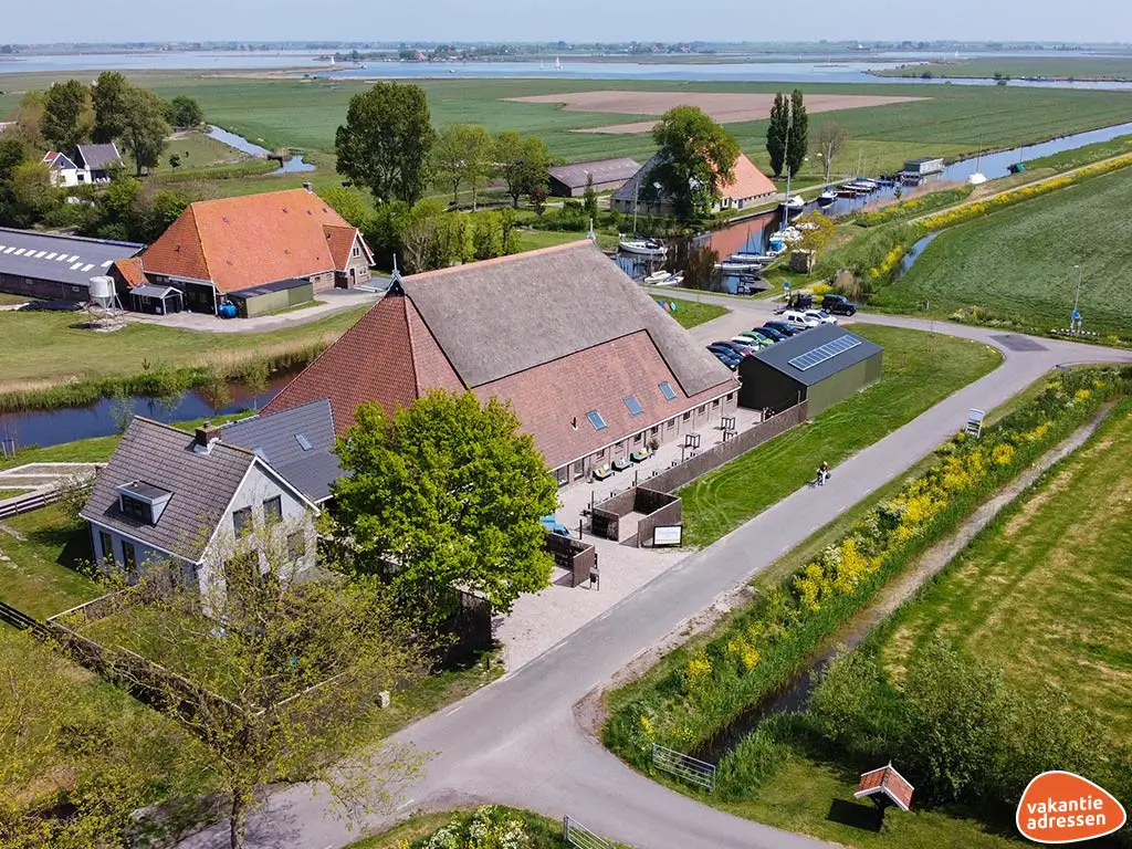 Ferienwohnung in Nijhuizum (Friesland) für 30 Personen.