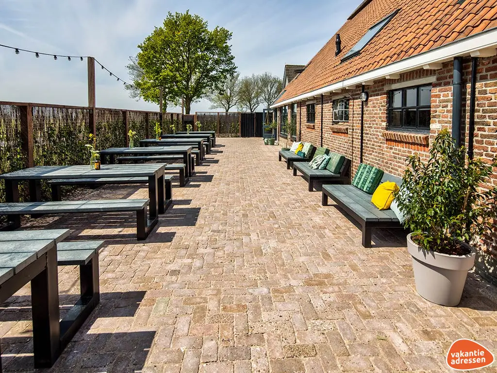 Ferienwohnung in Nijhuizum (Friesland) für 30 Personen.