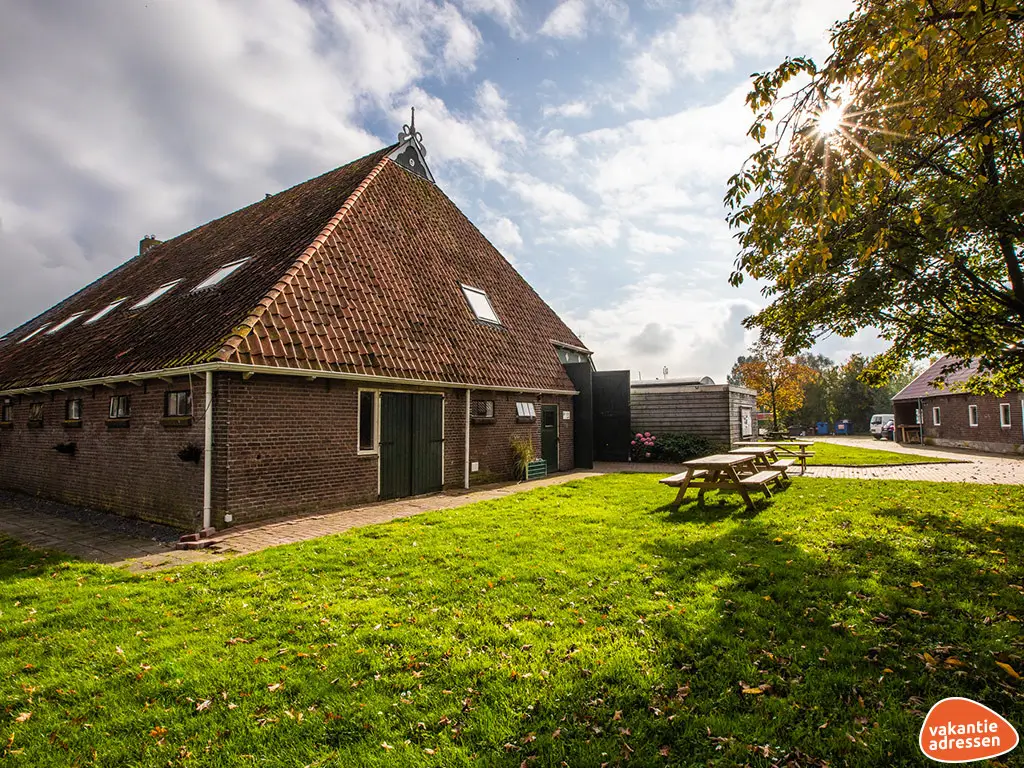 Ferienwohnung in Heeg (Friesland) für 25 Personen.