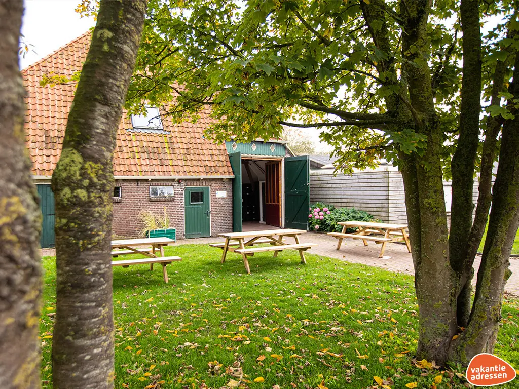 Ferienwohnung in Heeg (Friesland) für 25 Personen.