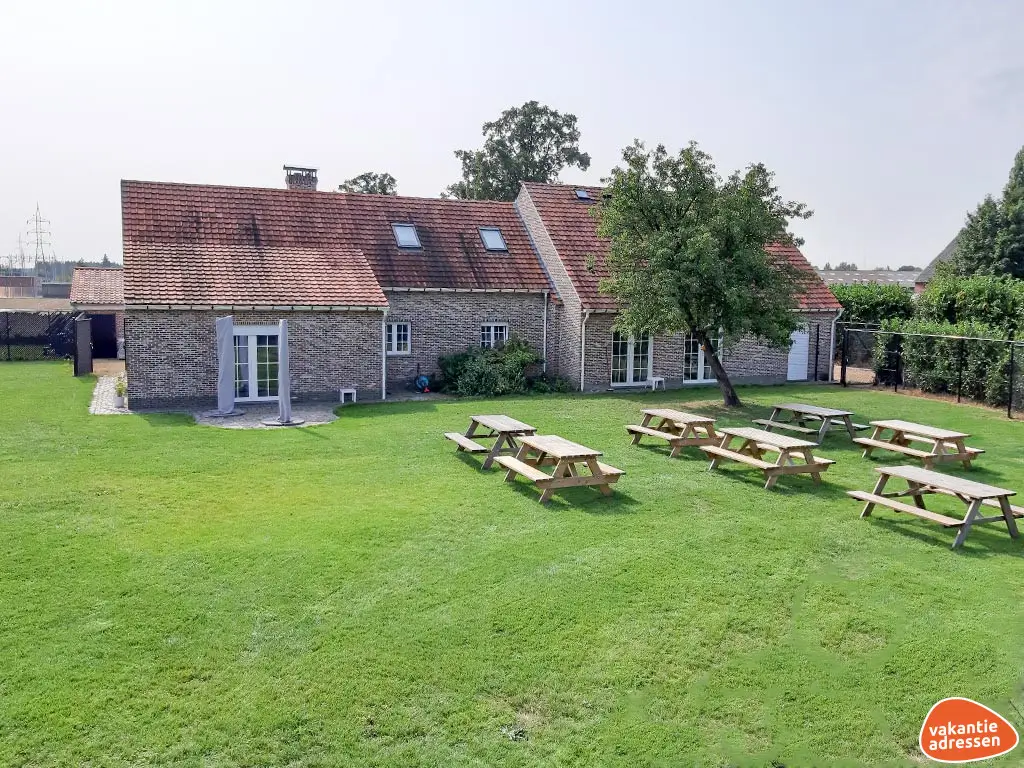 Ferienwohnung in Kalmthout (Noord-Brabant) für 16 Personen.